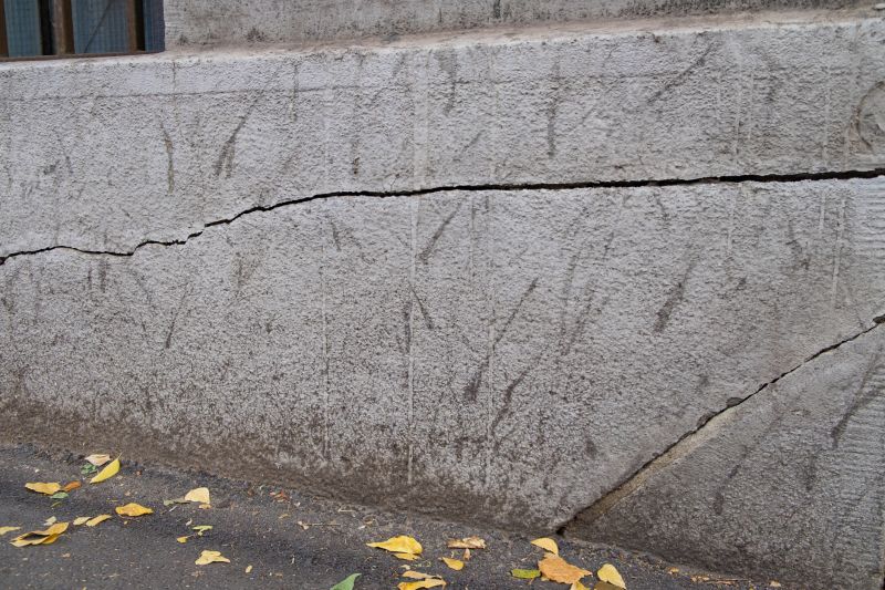 Foundation Crack Repair in Miami, FL